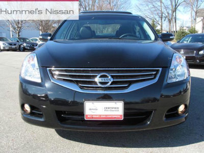 2011 Nissan Altima  3.5 SR