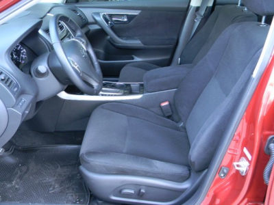 2013 Nissan Altima  SV