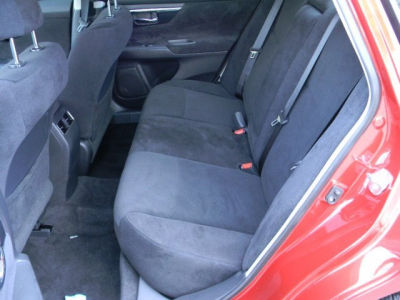 2013 Nissan Altima  SV