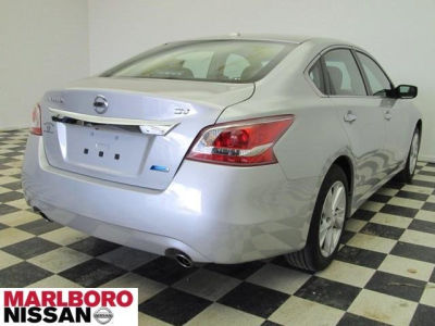 2013 Nissan Altima  SV
