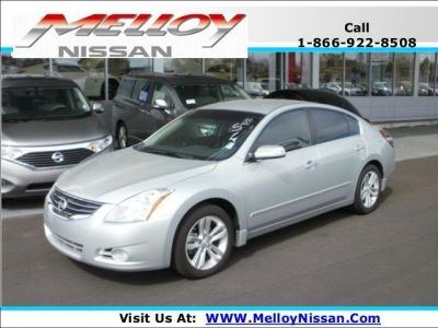 2011 Nissan Altima  3.5 SR