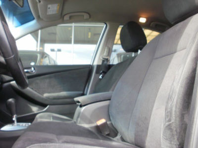 2011 Nissan Altima  3.5 SR