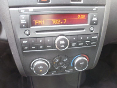 2011 Nissan Altima  3.5 SR