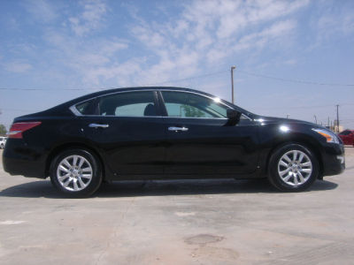 2013 Nissan Altima  2.5