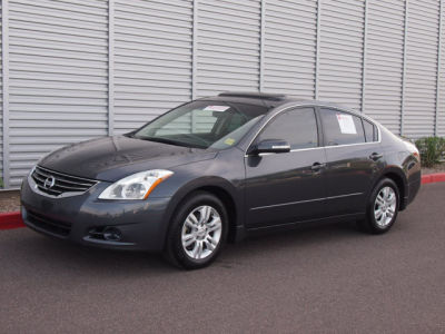 2012 Nissan Altima  2.5 S