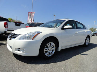 2010 Nissan Altima  2.5 S