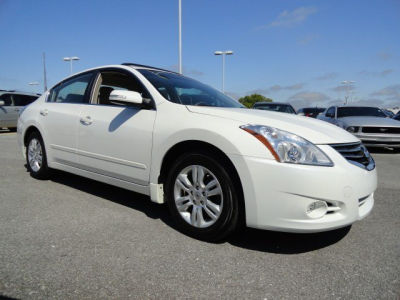 2010 Nissan Altima  2.5 S