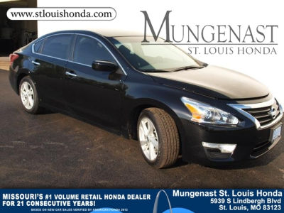 2013 Nissan Altima  SV