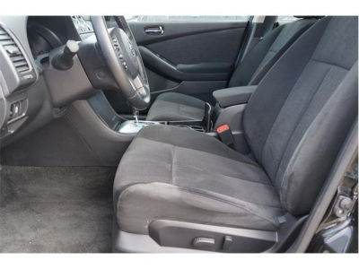 2012 Nissan Altima  3.5 SR