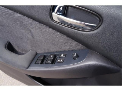 2012 Nissan Altima  3.5 SR