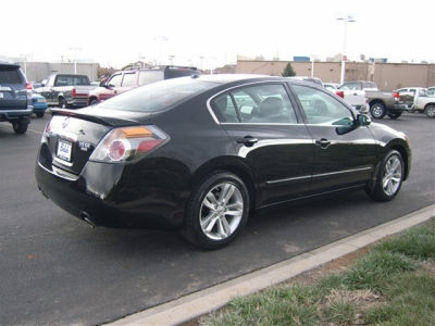 2010 Nissan Altima 3.5 SR