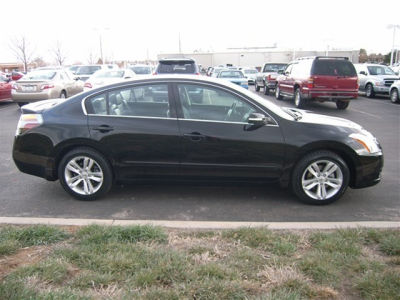 2010 Nissan Altima 3.5 SR