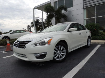 2013 Nissan Altima  2.5 S