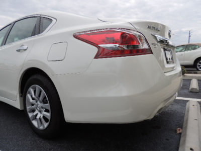 2013 Nissan Altima  2.5 S