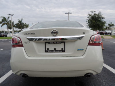 2013 Nissan Altima  2.5 S
