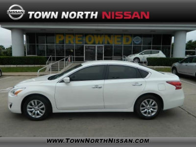 2013 Nissan Altima  S