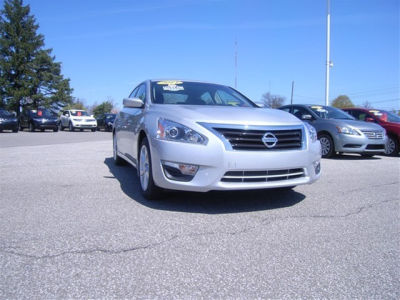 2013 Nissan Altima  2.5