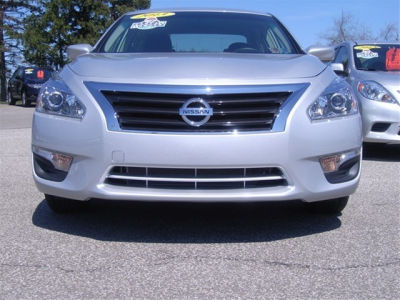 2013 Nissan Altima  2.5