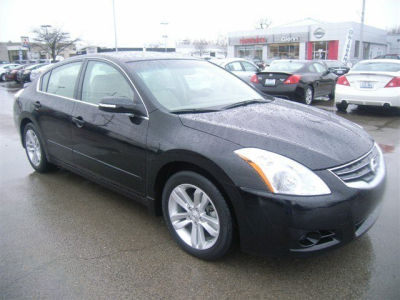 2012 Nissan Altima  3.5 SR