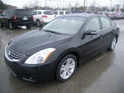 2012 Nissan Altima  3.5 SR