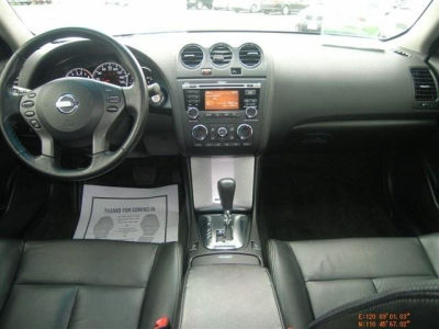 2011 Nissan Altima 3.5 SR