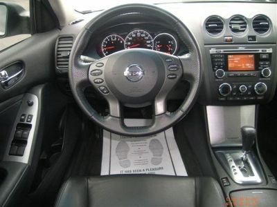 2011 Nissan Altima 3.5 SR