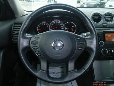 2011 Nissan Altima 3.5 SR