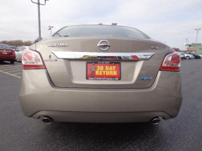 2013 Nissan Altima  2.5 SV