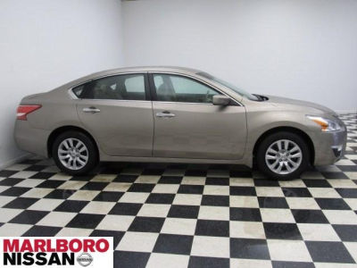 2013 Nissan Altima  S