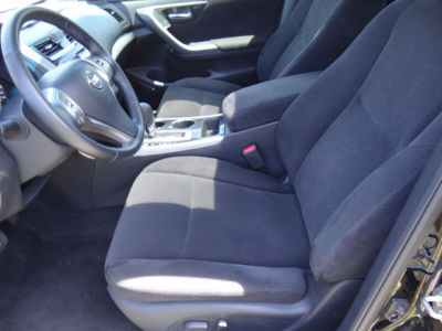 2013 Nissan Altima  2.5 SV
