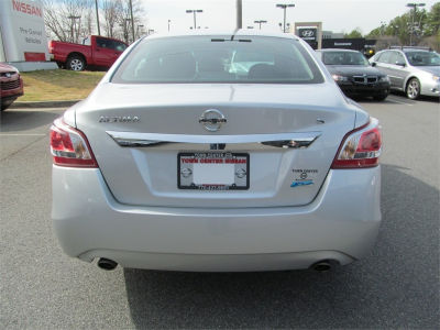 2013 Nissan Altima  S