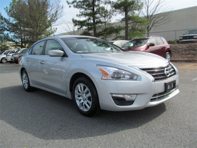 2013 Nissan Altima  S