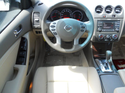 2012 Nissan Altima  2.5