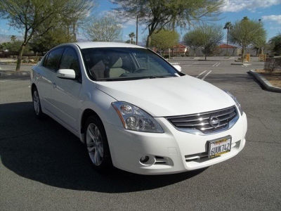 2012 Nissan Altima  3.5 SR