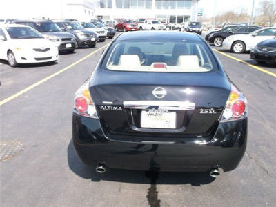 2012 Nissan Altima  2.5 S
