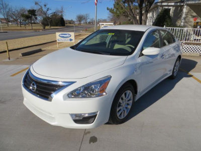 2013 Nissan Altima  S
