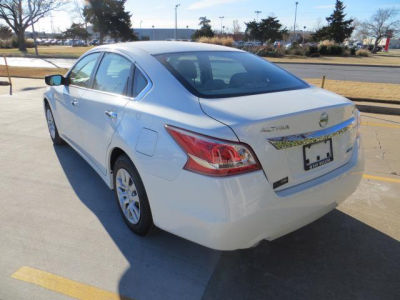 2013 Nissan Altima S