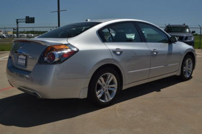 2012 Nissan Altima 3.5 SR