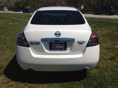 2012 Nissan Altima  3.5 SR