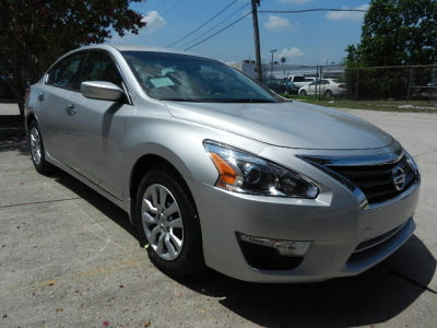 2013 Nissan Altima  2.5 S