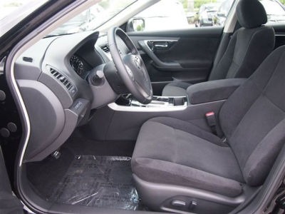 2013 Nissan Altima  2.5 SV