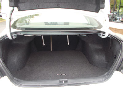 2011 Nissan Altima  3.5 SR