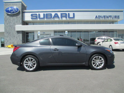 2011 Nissan Altima  3.5 SR