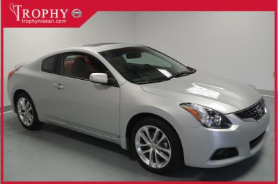 2012 Nissan Altima  3.5 SR