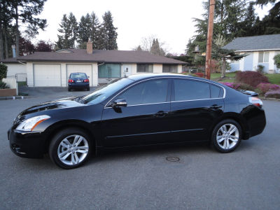 2012 Nissan Altima  3.5 SR