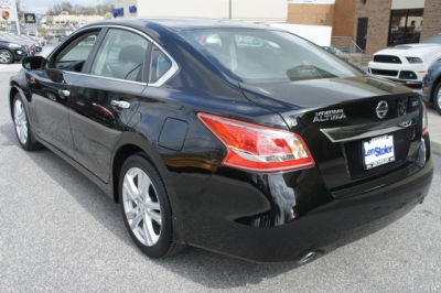 2013 Nissan Altima  S