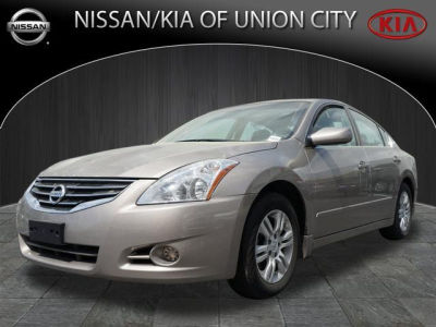 2012 Nissan Altima  2.5 S