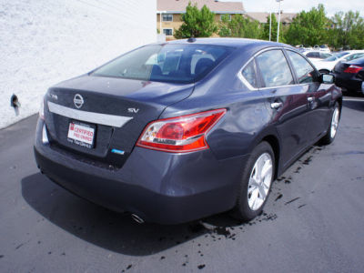 2013 Nissan Altima  2.5 SV
