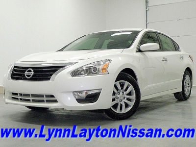 2013 Nissan Altima  S