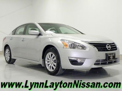 2013 Nissan Altima  2.5 S